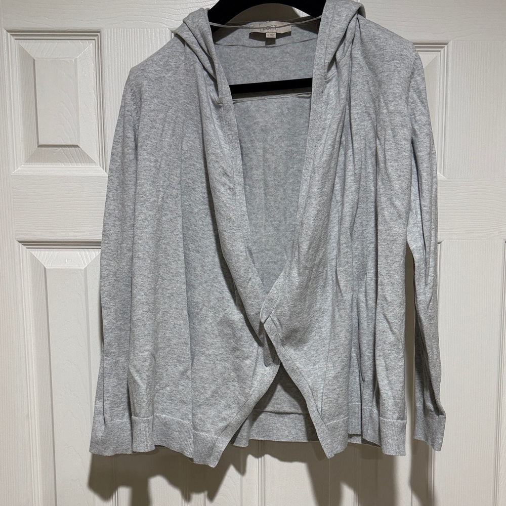 LOFT LIGHT GRAY OPEN FRONT LIGHTWEIGHT HOODIE CARDIGAN SIZE SMALL